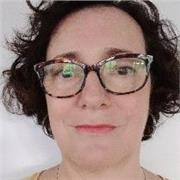 Je donne des cours particuliers concernant des enfants en primaire dans le cadre d'une association. Par ailleurs, lors de mes expériences professionnelles j'ai former des personnes au montage de leur création d'entreprise.A l'heure actuelle, je cherche un
